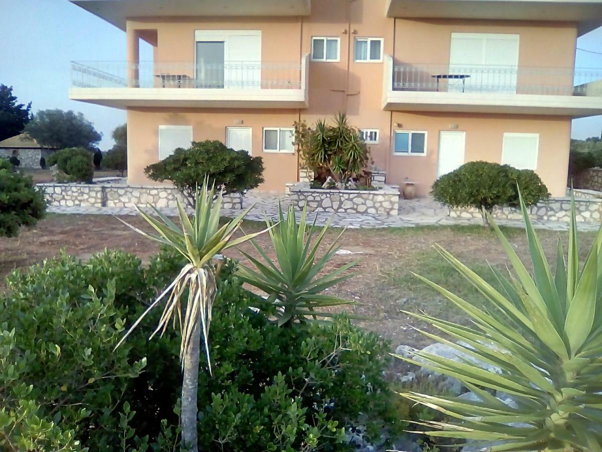 Kalivakia View Apartment Tsoukaladhes Bagian luar foto