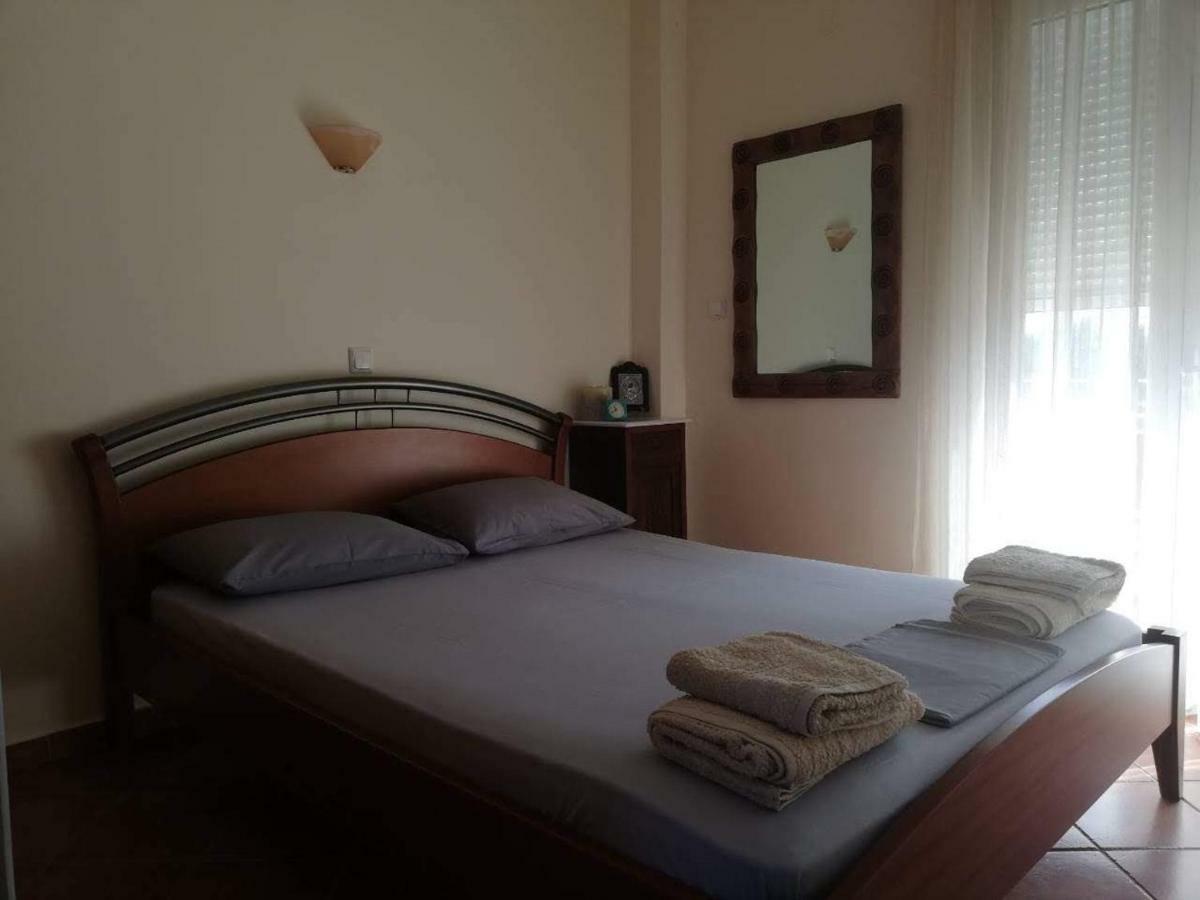 Kalivakia View Apartment Tsoukaladhes Bagian luar foto